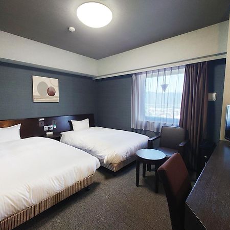 Hotel Route-Inn Komagane Inter Exteriör bild