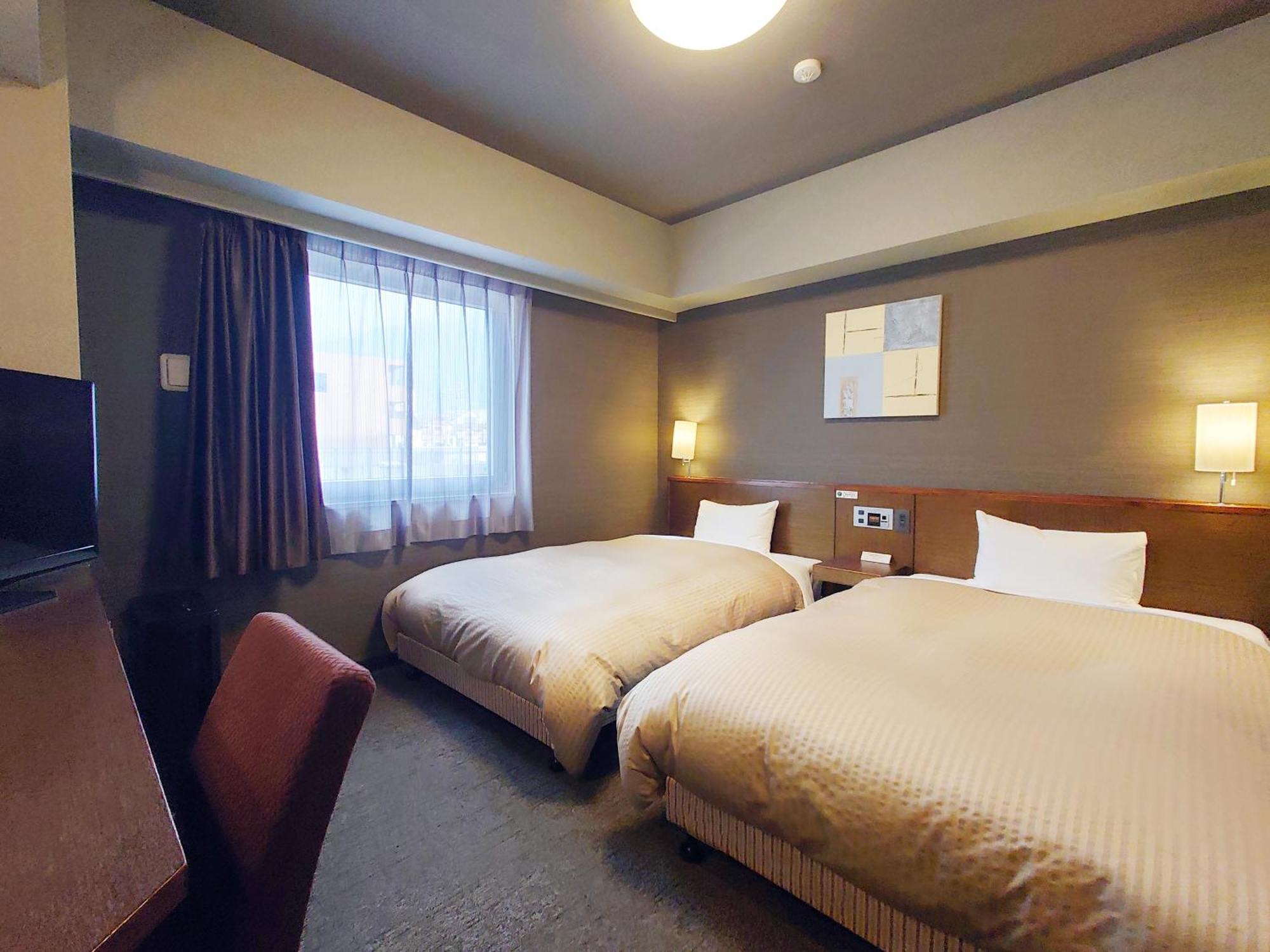 Hotel Route-Inn Komagane Inter Exteriör bild